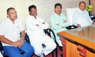 Action by the State Congress President | काँग्रेस प्रदेशाध्यक्षांवर सुडबुध्दीने कारवाई