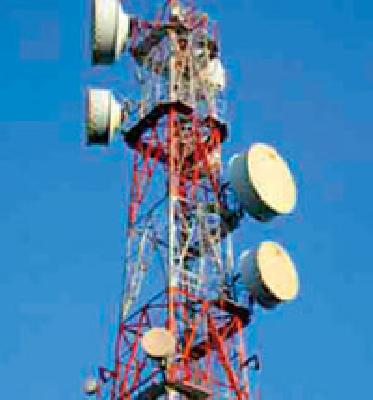 Call holders suffer from mobile users | कॉलड्रॉपने मोबाईलधारक त्रस्त