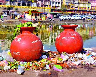Ignorance: Garbage on the Ganges | दुर्लक्ष : गंगाघाटावर कचरा