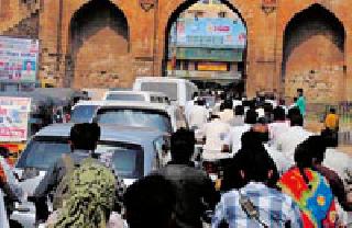 Life Traffic in Chandrapur | चंद्रपुरातील जीवघेणी वाहतूक Life Traffic in Chandrapur | चंद्रपुरातील जीवघेणी वाहतूक