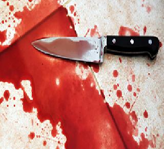 She came to the police station with a clandestine cloak | 'ती' कापलेले गुप्तांग घेऊन पोलिस स्थानकात आली She came to the police station with a clandestine cloak | 'ती' कापलेले गुप्तांग घेऊन पोलिस स्थानकात आली