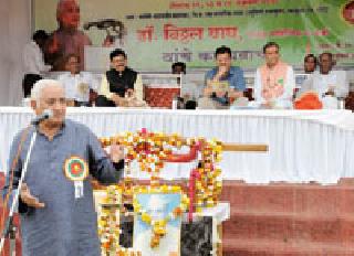 Remove the moral texts from the mind | मनावरचा मळ ग्रंथच दूर करतात