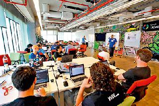 Voluntary and forceful | स्वेच्छा आणि सक्ती Voluntary and forceful | स्वेच्छा आणि सक्ती