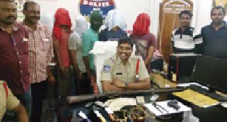 Theft of thieves in Telangana | अहेरीतील चोरांचा तेलंगणात दरोडा