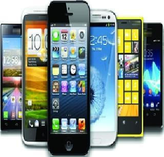 The most affordable smartphone phone surrounds the issue | सर्वात स्वस्त स्मार्ट फोन वादाच्या घेऱ्यात The most affordable smartphone phone surrounds the issue | सर्वात स्वस्त स्मार्ट फोन वादाच्या घेऱ्यात