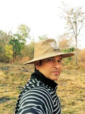 The temptation of 'Selfie' is not there | ‘सेल्फी’चा मोह आवरला नाही