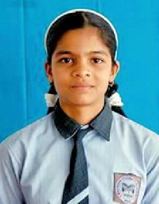 Four wickets at the Woni police station | चार बळींनी वणी पोलीस रस्त्यावर Four wickets at the Woni police station | चार बळींनी वणी पोलीस रस्त्यावर