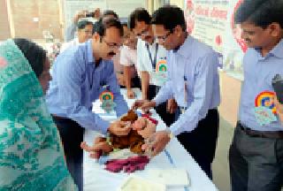 Polio vaccine for 1 lakh 17 thousand children | १ लाख १७ हजार बालकांना पोलिओ लस Polio vaccine for 1 lakh 17 thousand children | १ लाख १७ हजार बालकांना पोलिओ लस