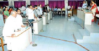 The adjournment adjourned on the notice of Congress State President | काँग्रेस प्रदेशाध्यक्षांच्या सूचनेवरून सभा स्थगित The adjournment adjourned on the notice of Congress State President | काँग्रेस प्रदेशाध्यक्षांच्या सूचनेवरून सभा स्थगित