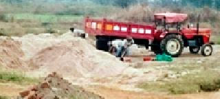 Stock in the night, supply day! | रात्रीला साठा, दिवसा पुरवठा!