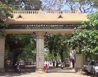 The body of the student found in the hostel in Tamilnadu | तामिळनाडूत हॉस्टेलमध्ये आढळला विद्यार्थ्याचा मृतदेह The body of the student found in the hostel in Tamilnadu | तामिळनाडूत हॉस्टेलमध्ये आढळला विद्यार्थ्याचा मृतदेह