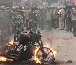 Complaint about the rape of a woman in Delhi during the Jat movement | दिल्लीतील महिलेची जाट आंदोलनादरम्यान बलात्कार झाल्याची तक्रार Complaint about the rape of a woman in Delhi during the Jat movement | दिल्लीतील महिलेची जाट आंदोलनादरम्यान बलात्कार झाल्याची तक्रार