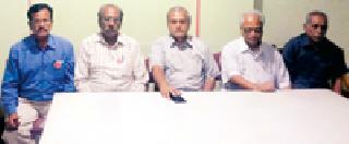 Farmers do not have the debt waiver of 8 lakh crores | शेतकऱ्यांना आठ लाख कोटींची कर्जमाफी नाही Farmers do not have the debt waiver of 8 lakh crores | शेतकऱ्यांना आठ लाख कोटींची कर्जमाफी नाही