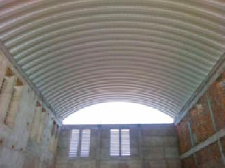 Indoor Stadiums are run by American technology | अमेरिकन तंत्रज्ञानाने साकारले जातेयं इनडोअर स्टेडियम