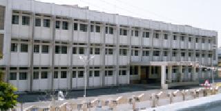 124 Officers-Employees Salary Payments | १२४ अधिकारी-कर्मचाऱ्यांना बिनकामाचे वेतन 124 Officers-Employees Salary Payments | १२४ अधिकारी-कर्मचाऱ्यांना बिनकामाचे वेतन