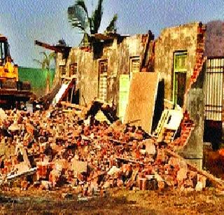 Hammer on CRZ constructions | सीआरझेडच्या बांधकामांवर हातोडा