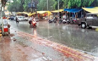 Unexpected rain in the district | जिल्ह्यात अवकाळी पावसाचे थैमान