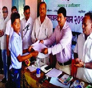 Government committed to provide various facilities | विविध सुविधा देण्यासाठी शासन कटिबद्ध