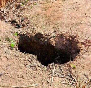 30 meters long border on the border! | सीमेवर ३० मीटर लांबीचे भुयार ! 30 meters long border on the border! | सीमेवर ३० मीटर लांबीचे भुयार !