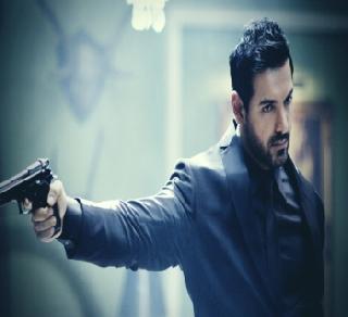 John Abraham to make 'south' debut? | जॉन अब्राहम लवकरच करणार 'दक्षिणेत' पदार्पण? John Abraham to make 'south' debut? | जॉन अब्राहम लवकरच करणार 'दक्षिणेत' पदार्पण?