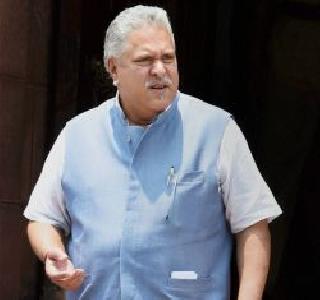 Vijay Mallya bans court bribe, money laundering | विजय मल्ल्यांना कोर्टाचा दणका, पैसे काढण्यास मनाई Vijay Mallya bans court bribe, money laundering | विजय मल्ल्यांना कोर्टाचा दणका, पैसे काढण्यास मनाई