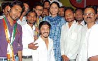 Participation in the organization of the party requires the participation of the students | पक्ष संघटनेत विद्यार्थ्यांचा सहभाग आवश्यक