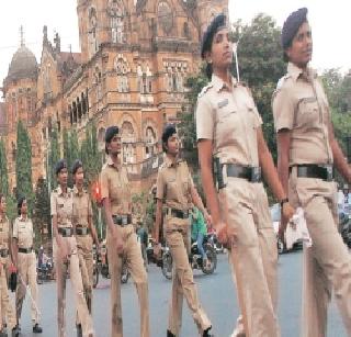 The women in 'Khakee' are eight percent | ‘खाकी’त महिला आठ टक्केच