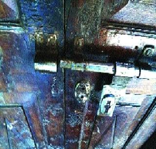 Twelve house burglars in the middle | म्हसळ्यात बारा घरफोड्या