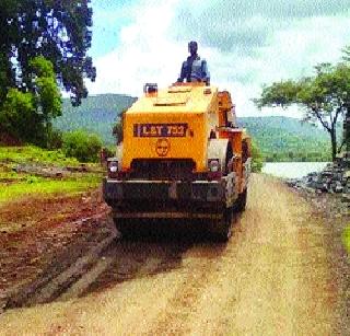 Two crores for development works | विकासकामांसाठी दोन कोटी