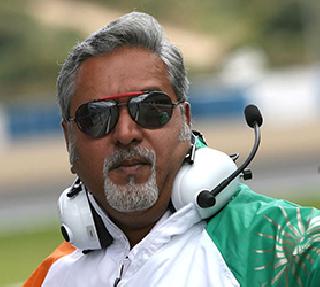 Jet Airways flight by Vijay Mallya to London | जेट एअरवेजच्या विमानाने विजय मल्ल्यांनी केला लंडन प्रवास Jet Airways flight by Vijay Mallya to London | जेट एअरवेजच्या विमानाने विजय मल्ल्यांनी केला लंडन प्रवास