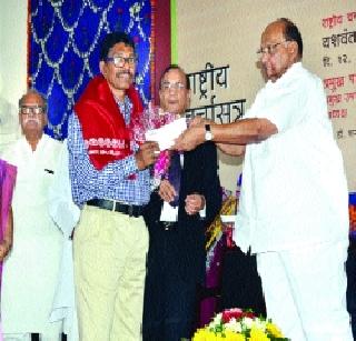 Decentralization of power due to Yashvantra Ravan | यशवंतरावांमुळे सत्तेचे विकेंद्रीकरण Decentralization of power due to Yashvantra Ravan | यशवंतरावांमुळे सत्तेचे विकेंद्रीकरण