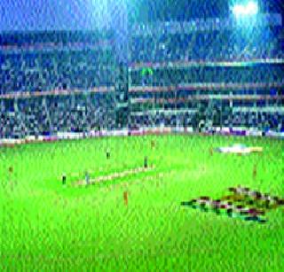 India-New Zealand match pitch to the batsmen! | भारत- न्यूझीलंड सामन्यात फलंदाजांना पूरक खेळपट्टी! India-New Zealand match pitch to the batsmen! | भारत- न्यूझीलंड सामन्यात फलंदाजांना पूरक खेळपट्टी!