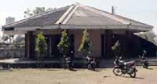 Shaheed memorials in Varud taluka | वरुड तालुक्यात शहीद स्मारकांची दुरवस्था