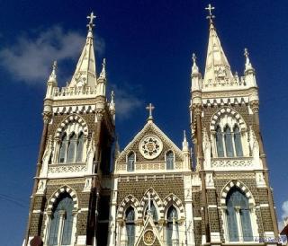 Portuguese's foothills, 'Girijaar' and 'Puran' .. | पोर्तूगीजांच्या मुंबईतील पाऊलखुणा, 'गिरीजाघर' आणि 'पुराण'.. Portuguese's foothills, 'Girijaar' and 'Puran' .. | पोर्तूगीजांच्या मुंबईतील पाऊलखुणा, 'गिरीजाघर' आणि 'पुराण'..