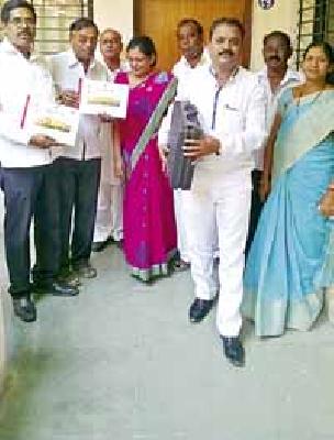 An additional budget of Rs 4.33 crore of ZP | जि.प.चा ४.३३ कोटींनी वाढीव अर्थसंकल्प