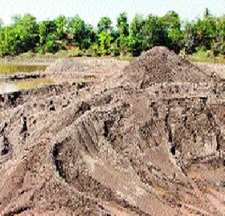 Attack on the Woolmafia squad | वाळूमाफियांचा पथकावर हल्ला