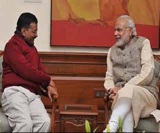 Narendra Modi in Arvind Kejriwal's Tiwitar Followers | अरविंद केजरीवाल यांच्या ट्टिवटर फॉलोअर्समध्ये नरेंद्र मोदी Narendra Modi in Arvind Kejriwal's Tiwitar Followers | अरविंद केजरीवाल यांच्या ट्टिवटर फॉलोअर्समध्ये नरेंद्र मोदी