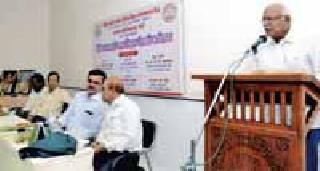 Farm prices should be based on production expenditure | शेतमालाचे भाव उत्पादन खर्चावर आधारित असावेत Farm prices should be based on production expenditure | शेतमालाचे भाव उत्पादन खर्चावर आधारित असावेत