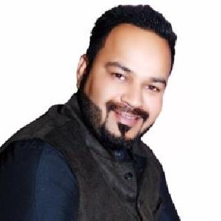 Senior Superintendent of Police on Ganesh Pandey - Complaint girl Maithili Javkar | गणेश पांडेवर वरिष्ठांचा वरदहस्त - तक्रारदार महिला मैथिली जावकर