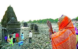 After 31 years of Yoga | तब्बल ३१ वर्षांनी आला इंद्रदर्शनाचा योग After 31 years of Yoga | तब्बल ३१ वर्षांनी आला इंद्रदर्शनाचा योग