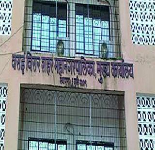 Results of the Commissioner's rigid role | आयुक्तांच्या कडक भूमिकेचा पालिकेच्या कामावर परिणाम