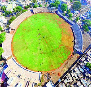The neglect of Ambedkar Stadium in Baramati is over | बारामतीतील आंबेडकर स्टेडियमची उपेक्षा संपली The neglect of Ambedkar Stadium in Baramati is over | बारामतीतील आंबेडकर स्टेडियमची उपेक्षा संपली