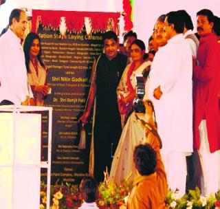 Farmers, cultivate ethanol production! | शेतक-यांनो, इथेनॉल निर्मितीची शेती करा!