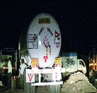 The illicit money laundered | हद्दीच्या गोंधळाने फोफावले अवैध धंदे The illicit money laundered | हद्दीच्या गोंधळाने फोफावले अवैध धंदे