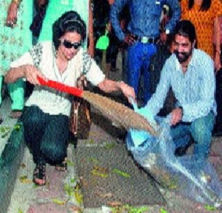 A lot of social service by Bollywood | बॉलीवूडने उभारली समाजसेवेची गुढी A lot of social service by Bollywood | बॉलीवूडने उभारली समाजसेवेची गुढी