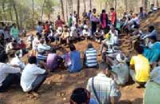 Surajad hill movement | सूरजागड पहाडीवर आंदोलन Surajad hill movement | सूरजागड पहाडीवर आंदोलन