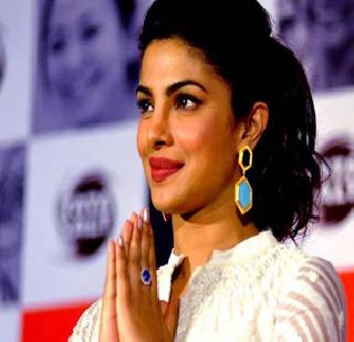 Priyanka honored with Padma Shri award | प्रियांका ‘पद्मश्री’ पुरस्काराने सन्मानित Priyanka honored with Padma Shri award | प्रियांका ‘पद्मश्री’ पुरस्काराने सन्मानित