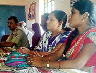 Make peace in the village | गावात शांतता प्रस्थापित करा