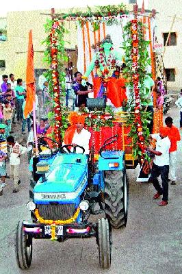 Chandvalda procession for the birth anniversary of Ram | राम जन्मोत्सवानिमित्त चांदवडला मिरवणूक