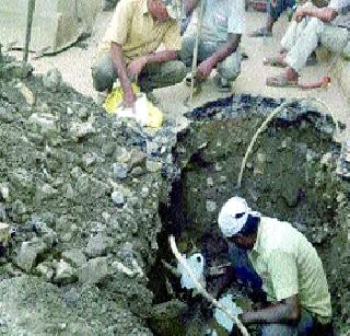 There are 13 road channels in Kashimpi | काशिमिऱ्यात १३ सडक्या वाहिन्या There are 13 road channels in Kashimpi | काशिमिऱ्यात १३ सडक्या वाहिन्या